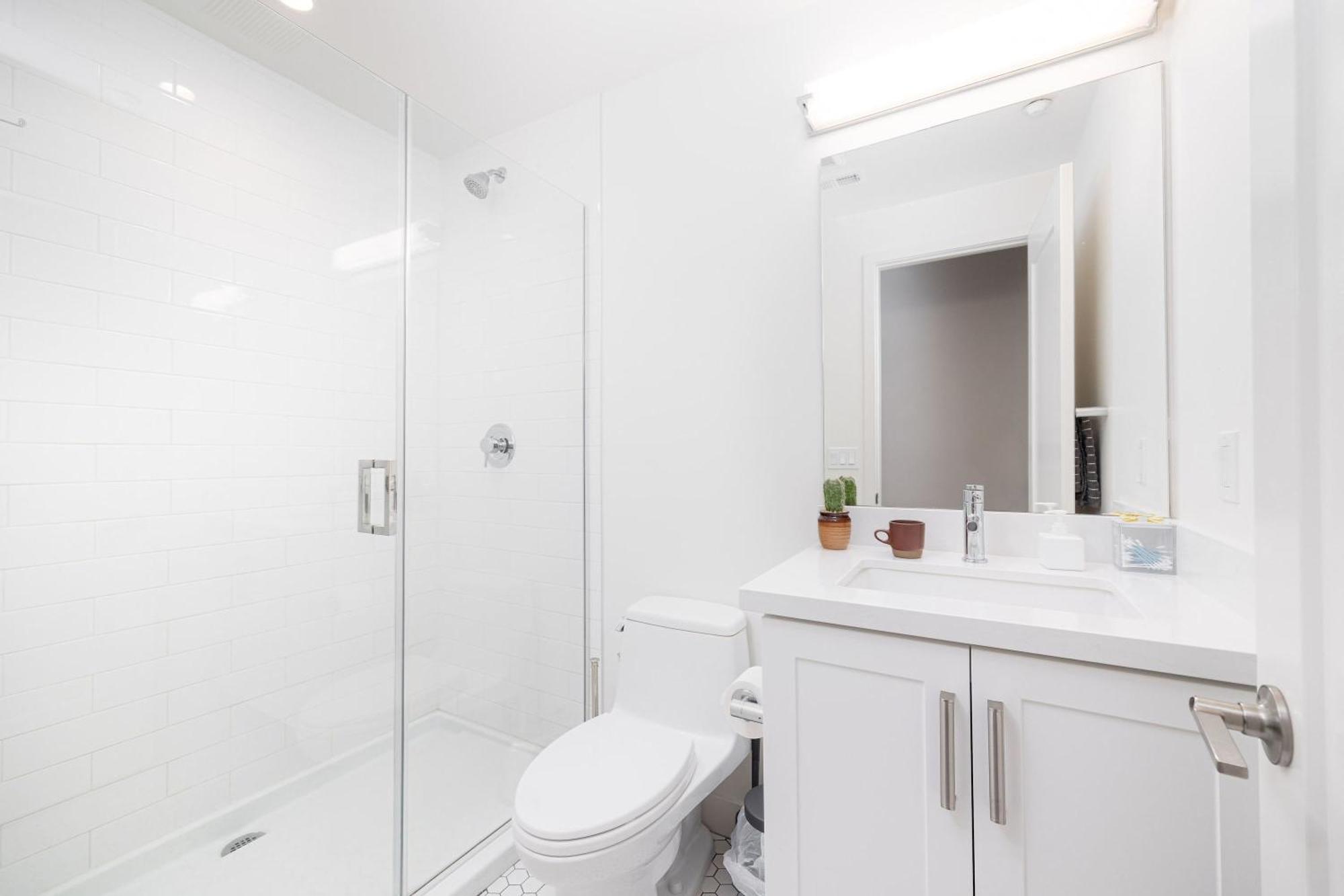 Walk To Balboa Park And Little Italy Lux Townhome
