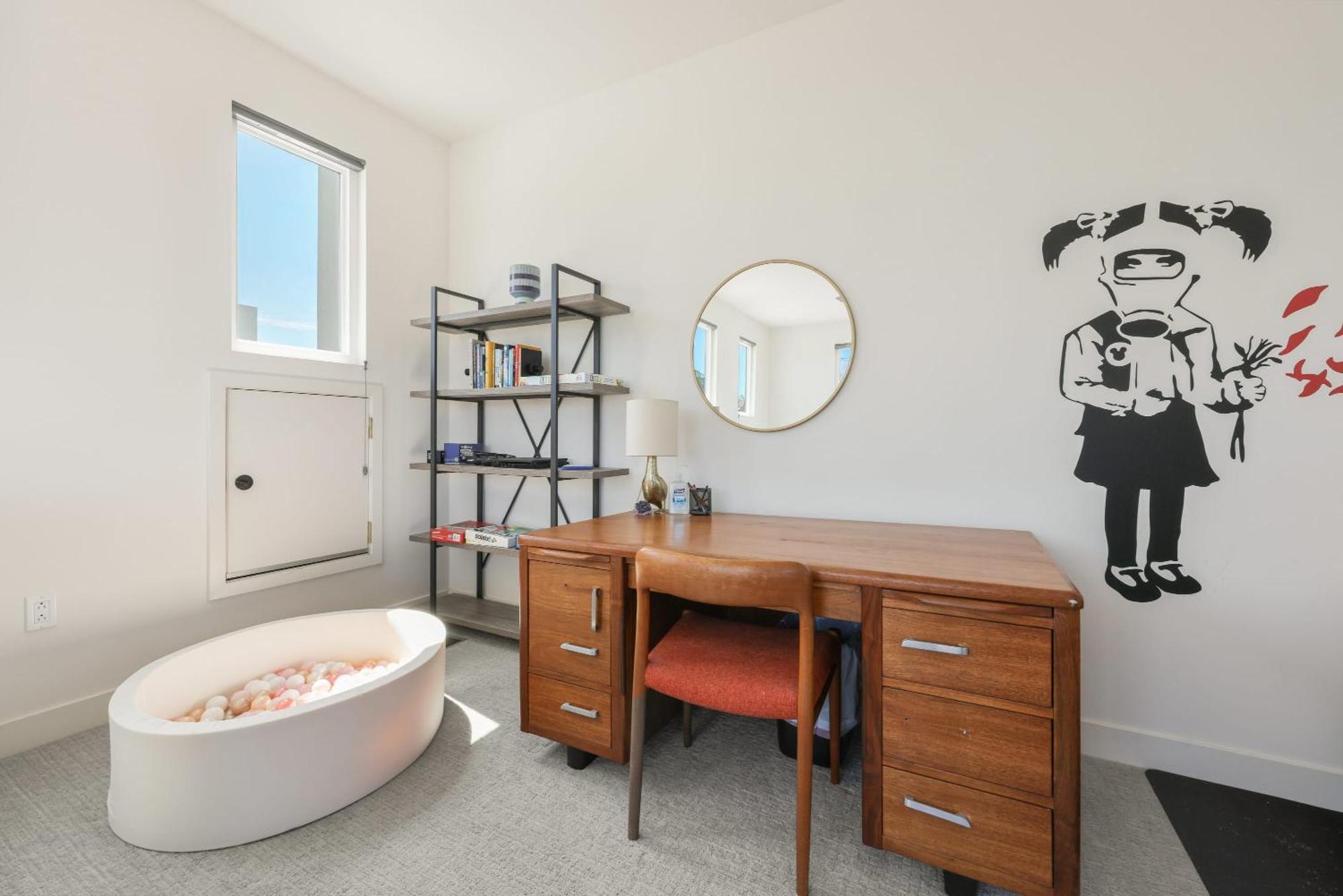Walk To Balboa Park And Little Italy Lux Townhome San Diego