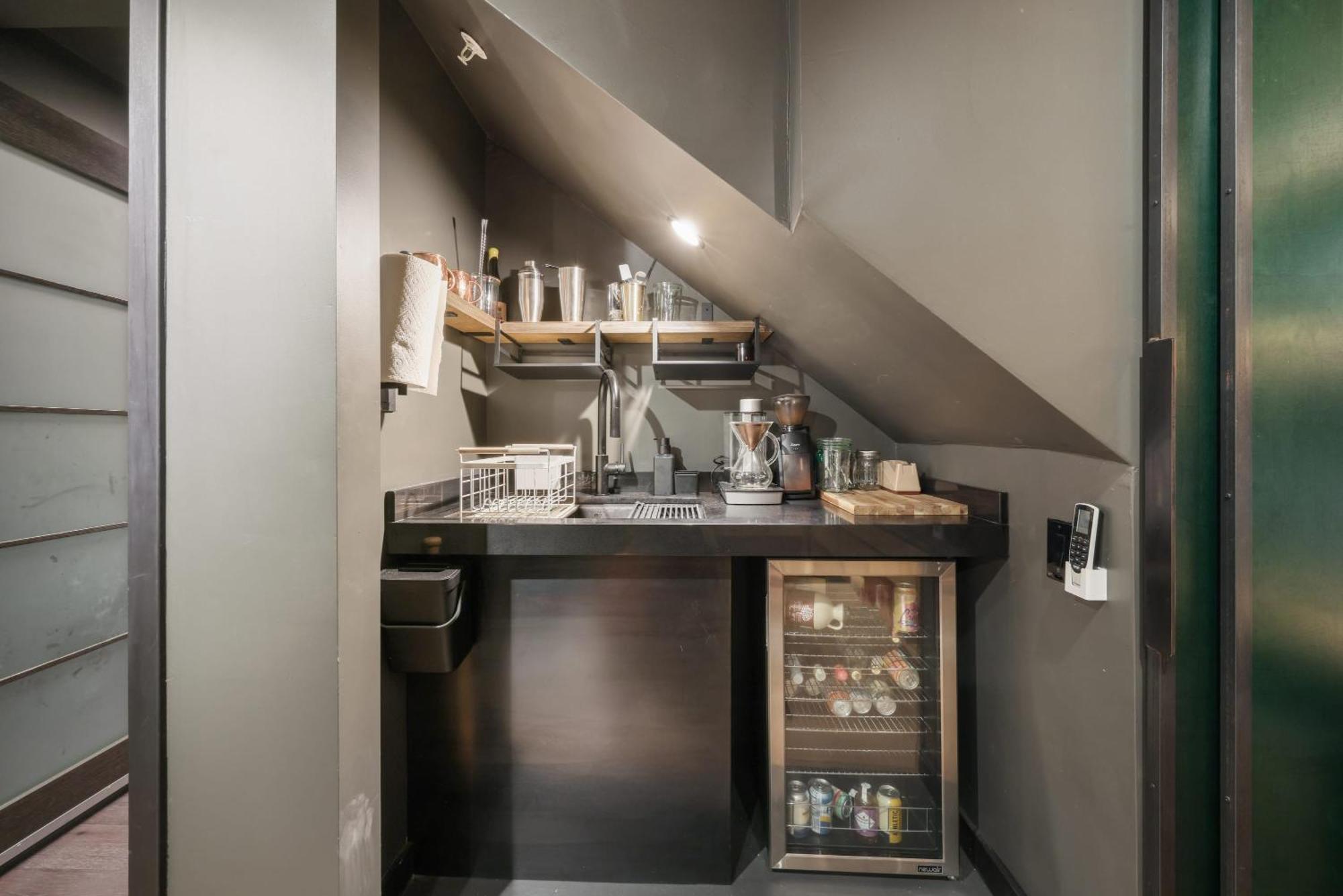 Walk To Balboa Park And Little Italy Lux Townhome Holiday home San Diego